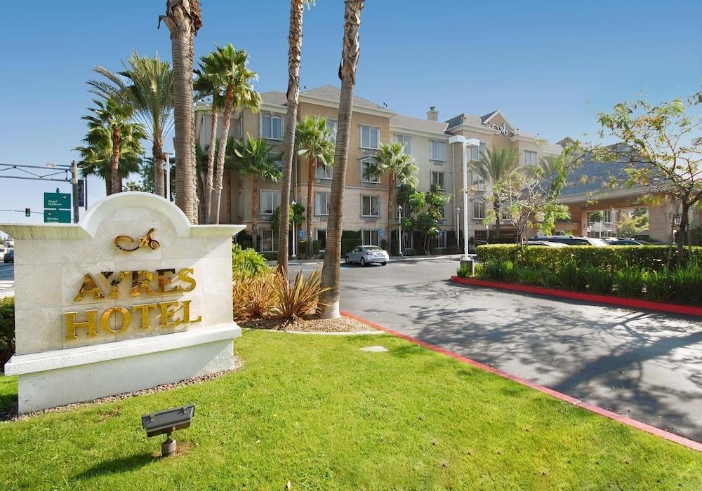 Ayres Hotel Anaheim Exterior photo